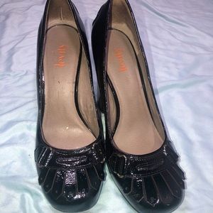 Gentility Worn Levity Heels